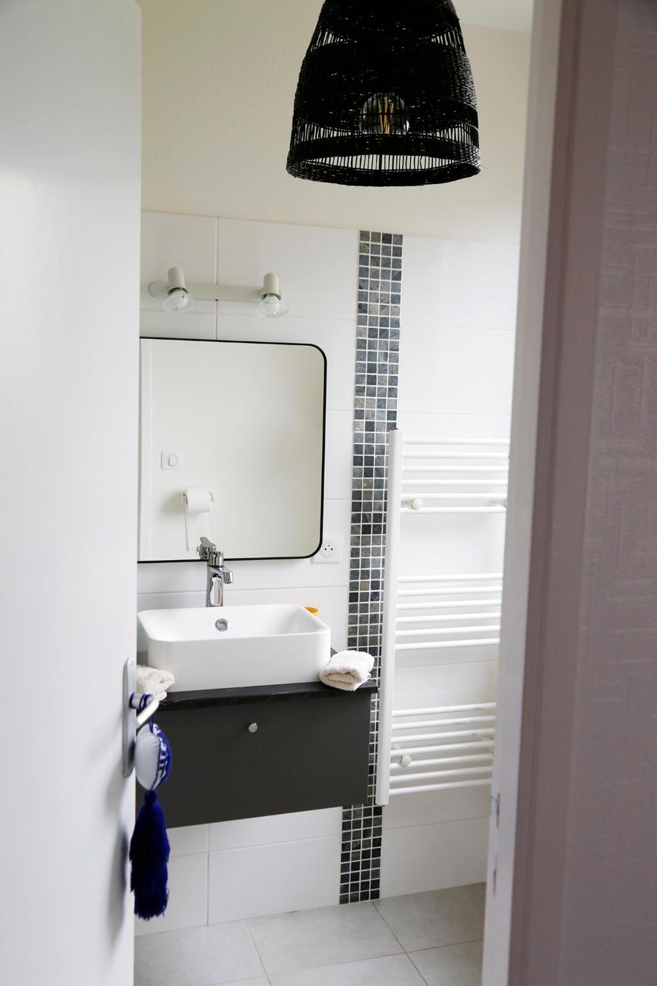 L'Atelier De Mezareun Bed & Breakfast Ushant Exterior photo